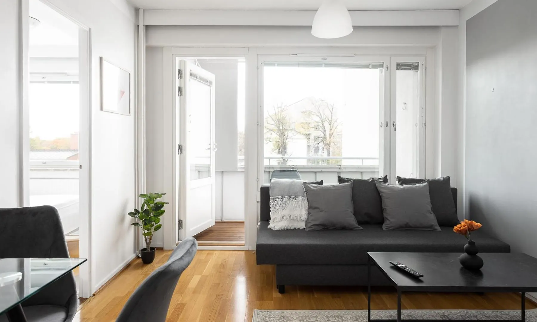 Close To Center, Tram Nearby, Netflix, Kamppi Helsinki
