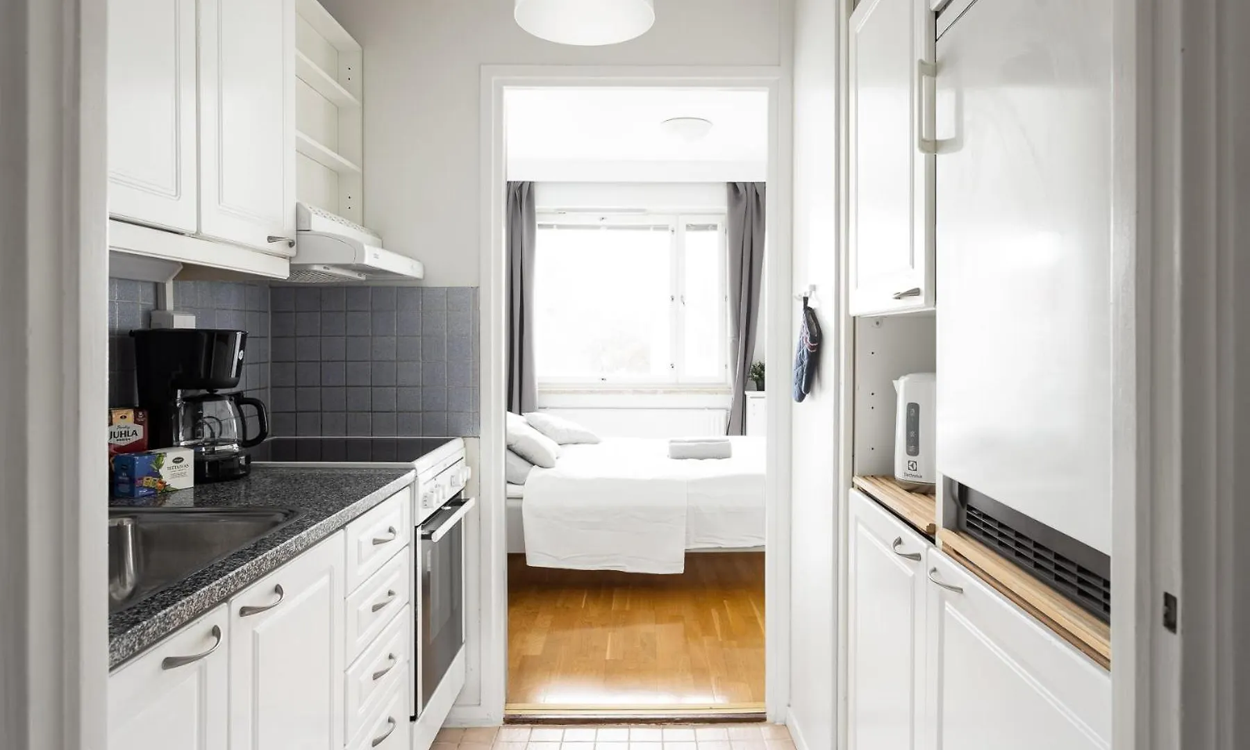 Close To Center, Tram Nearby, Netflix, Kamppi Helsinki Apartamento